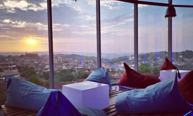 top 10+ rekomendasi cafe yang sangat kece di daerah semarang untuk dinner romantis bersama pasangan