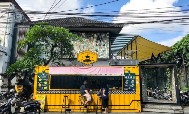 top 10+ rekomendasi daftar tempat makan enak di kuta bali dan adakah restoran yang halal?