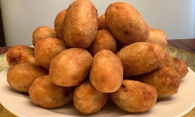 top 10+ rekomendasi jajanan dan kue khas negara indonesia, wisata kuliner yang unik dan menggoda