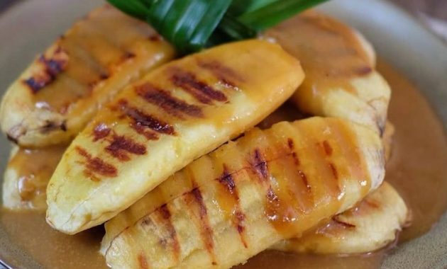 top 10+ rekomendasi jajanan tradisional dan kue khas daerah kalimantan timur wisata kuliner yang sangat lezat