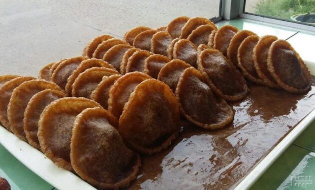 top 10+ rekomendasi kue khas daerah sulawesi yang unik dan menggoda wajib untuk kalian coba