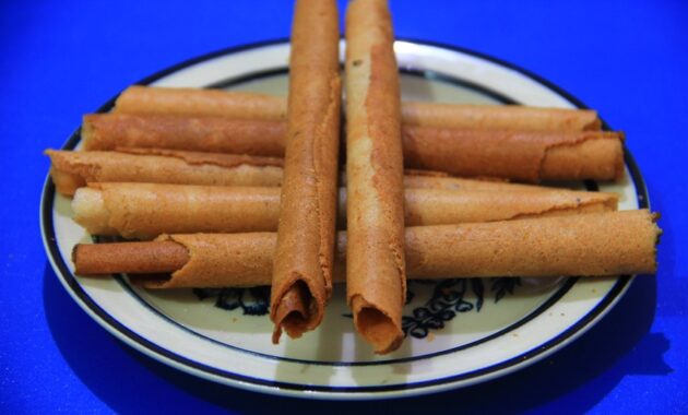 top 10+ rekomendasi kue khas daerah sulawesi yang unik dan menggoda wajib untuk kalian coba