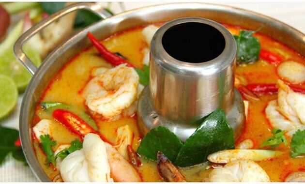 Top 10+ Rekomendasi Makanan Khas di Negara Thailand Yang Enak Gurih dan Ekstrim, Berani Coba?