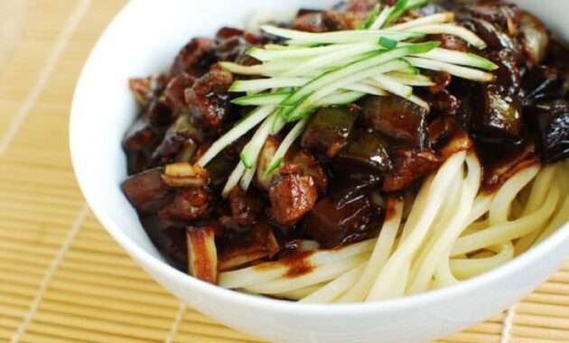 top 10+ rekomendasi makanan khas negara korea selatan ini kondang banget di setiap drama tv