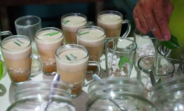 top 10+ rekomendasi minuman khas daerah bandung yang nikmat dan sehat ini patut kalian coba