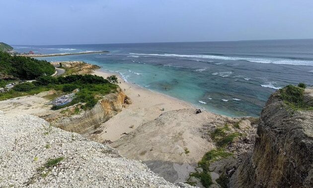 top 10+ rekomendasi pantai terbaik daerah uluwatu bak surga tersembunyi ini wajib untuk dikunjungi