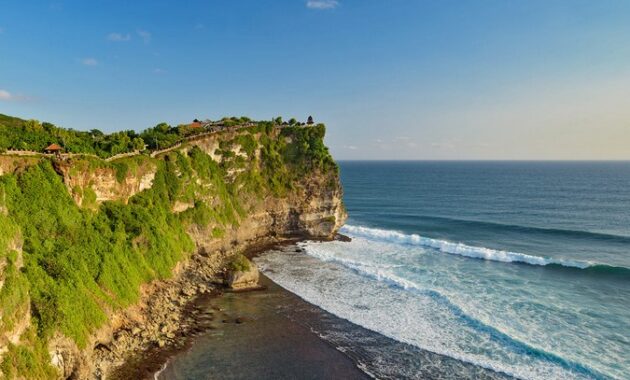 top 10+ rekomendasi pantai terbaik daerah uluwatu bak surga tersembunyi ini wajib untuk dikunjungi