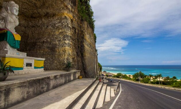 top 10+ rekomendasi pantai terbaik daerah uluwatu bak surga tersembunyi ini wajib untuk dikunjungi