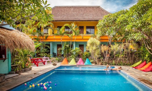 top 10+ rekomendasi penginapan bersih dan murah ala backpacker di kuta bali dibawah 100 ribu