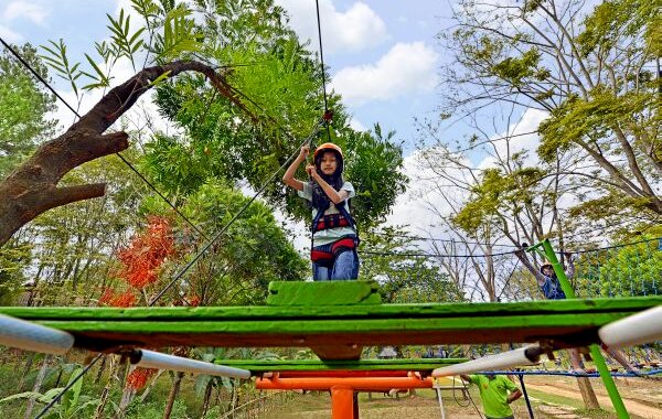 top 10+ rekomendasi pilihan tempat dan vendor paket outbound trawas terpercaya yang bagus