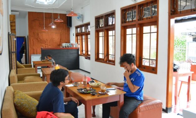 top 10+ rekomendasi tempat hangout di daerah malang yang wajib kalian pilih untuk seru-seruan nongkrong!