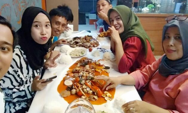 Top 10+ Rekomendasi Tempat Makan Enak di Margonda Bisa Untuk Keluarga Yang Wajib Disinggahi