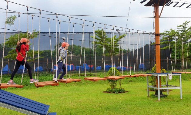 top 10+ rekomendasi tempat outbound jakarta yang wajib untuk kamu kunjungi bersama keluarga