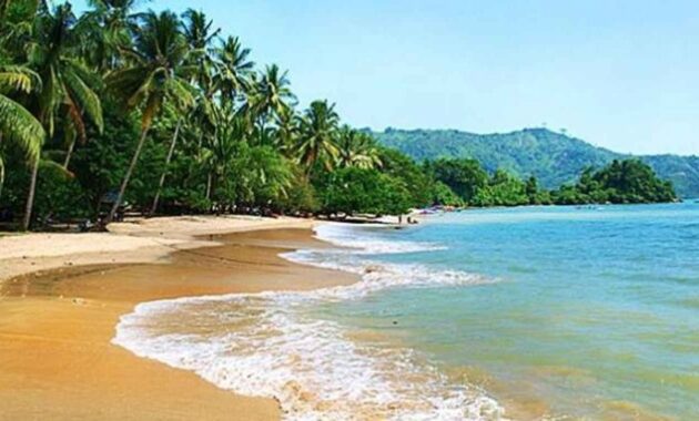 top 10+ rekomendasi wisata pantai di dekat kediri yang bagus dan terkenal termasuk tiket masuknya