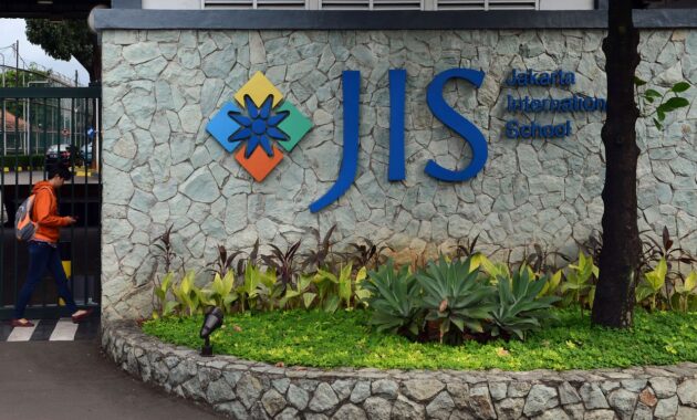 top 10+ sekolah termahal di indonesia, biaya spp selangit!