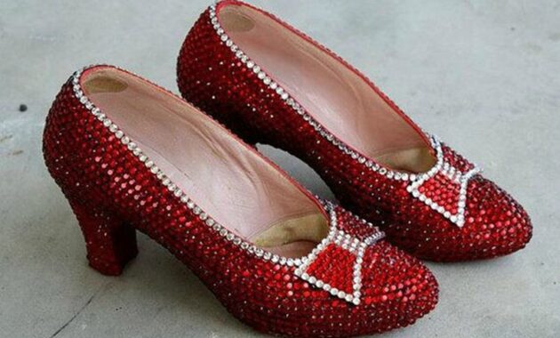top 10+ sepatu termahal di dunia, harganya fantastis!