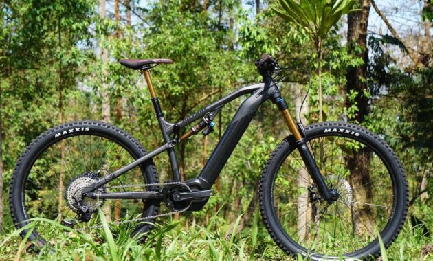 top 10+ sepeda gunung termahal di indonesia, sampai ratusan juta!