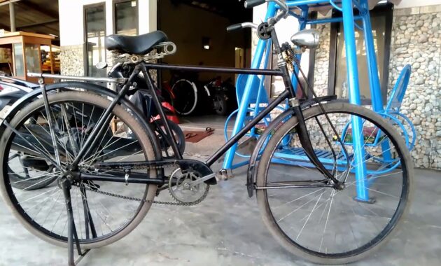 top 10+ sepeda onthel kuno termahal, cocok buat para pecinta benda antik