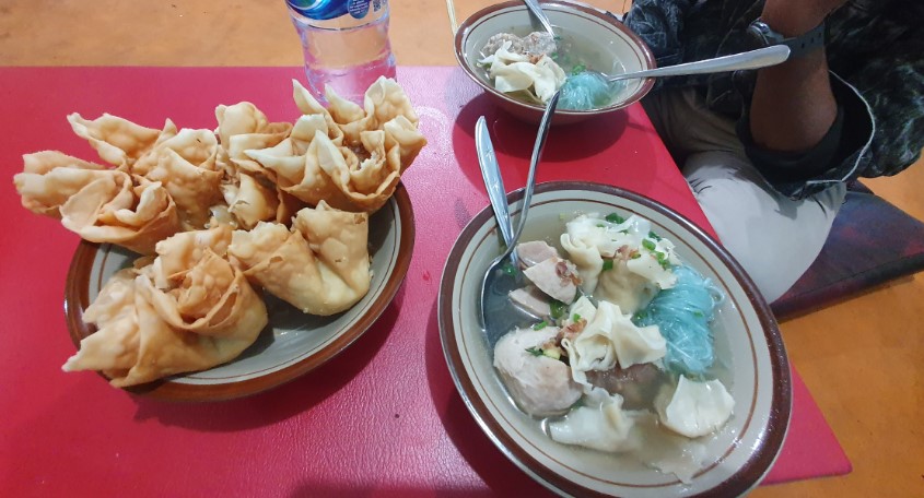 bakso di batu, bakso enak di batu, rumah makan bakso di batu, tempat makan bakso di batu, warung bakso di batu, top 10+ tempat makan bakso di batu paling enak & sudah legendaris!