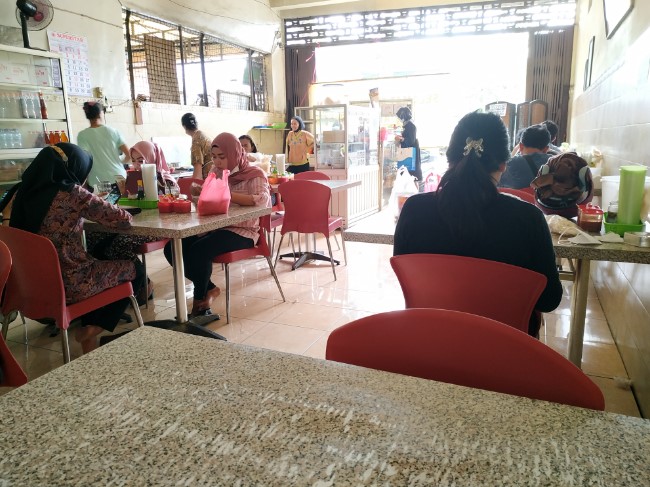 tempat makan bakso di gresik, tempat makan mie ayam di gresik, warung bakso di gresik, warung mie ayam di gresik, top 10+ tempat makan bakso di gresik legendaris dijamin bikin nagih