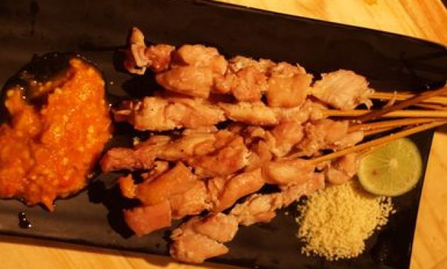 top 10+ tempat makan siang di bandung paling recommended, ini daftarnya!