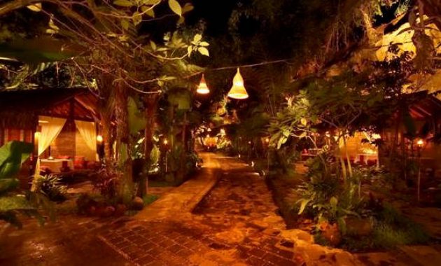 top 10+ tempat makan siang di bandung paling recommended, ini daftarnya!