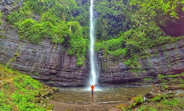 top 10+ tempat wisata air terjun di wilayah banyuwangi jawa timur yang pesonanya luar biasa menakjubkan