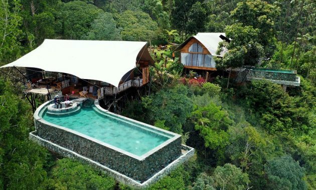 top 10+ villa dengan private pool di ciwidey dekat kawah putih penangkaran rusa, mulai dari rp450.000, 1. Bubu Jungle Resort, 2. Glamping Legok Kondang Lodge, 3. Patuha Resort, 4. Ciwidey Valley Resort, 5. Villa Cimanggu