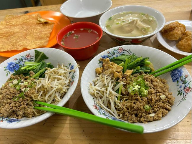 bakmi bangka di gading serpong, bakmie bangka di gading serpong, resto bakmi bangka di gading serpong, tempat makan bakmi bangka di gading serpong, warung bakmi bangka di gading serpong, warung bakmie bangka di gading serpong, top 10+ warung bakmi bangka di gading serpong terbaik paling enak!