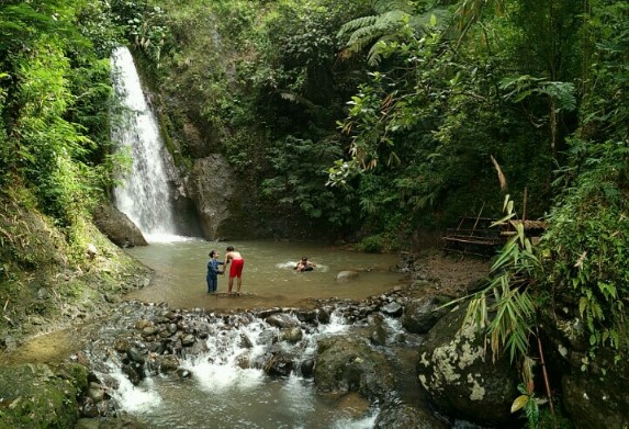 air terjun di karanganyar, curug di karanganyar, grojogan di karanganyar, objek wisata alam di karanganyar, wisata air terjun di karanganyar, wisata alam di karanganyar, top 11+ air terjun di karanganyar terbaik & terhits, review lokasi, foto, tiket!
