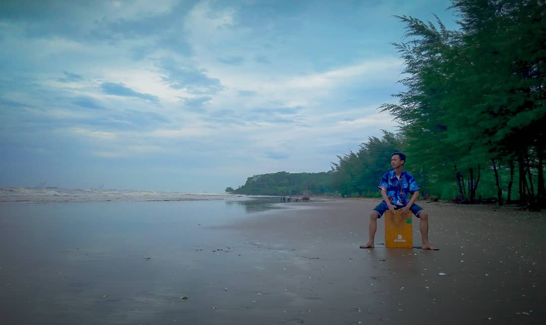 pantai batang, pantai di batang, pantai di jawa tengah, pantai terbaik di batang, wisata di batang, wisata pantai di batang, top 11+ pantai di batang hits & instagramable yang wajib dikunjungi