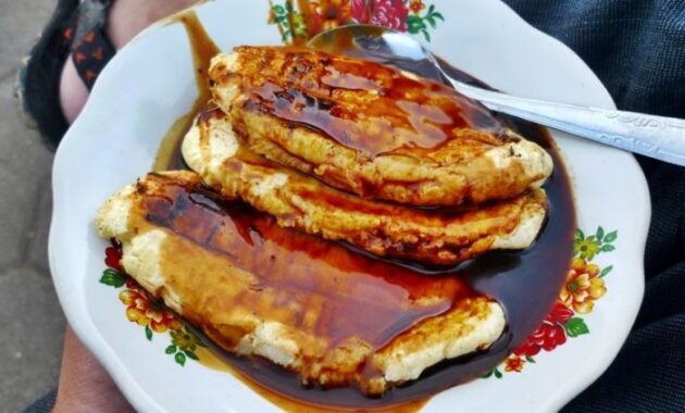 Top 12+ Daftar Pilihan Makanan Khas Daerah Makassar Yang Enak dan Paling Wajib Buat Kamu Coba