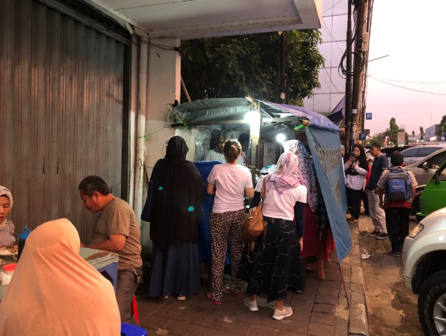 resto soto di bogor, restoran soto di bogor, soto di bogor, soto enak di bogor, soto mie di bogor, tempat makan soto di bogor, warung soto di bogor, top 12+ rekomendasi soto di bogor paling enak & legendaris, terbaik!