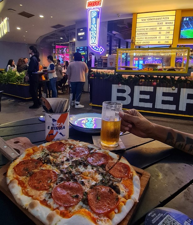 cafe pizza di kemang, outlet pizza di kemang, pizza di kemang, pizza enak di kemang, resto pizza di kemang, restoran pizza di kemang, tempat makan pizza di kemang, top 12+ tempat makan pizza di kemang paling enak & terkenal!