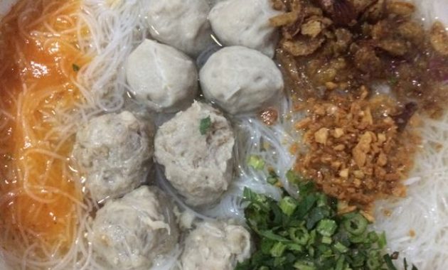Top 12+ Warung Bakso Paling Enak di Tangerang