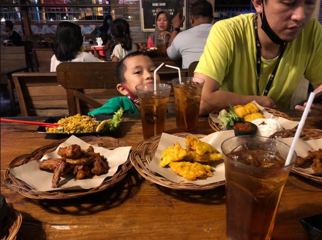 cafe di rembang, resto di rembang, restoran, tempat kuliner di rembang, tempat makan di rembang, tempat makan enak di rembang, top 13+ tempat makan enak di rembang paling populer, bikin nagih!