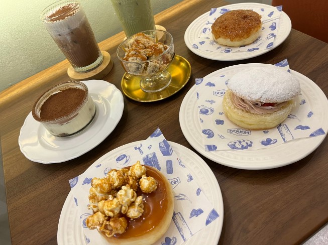 cafe dessert di bandung, dessert di bandung, dessert enak di bandung, dessert terkenal di bandung, resto dessert di bandung, tempat dessert di bandung, tempat makan dessert di bandung, top 13+ tempat menikmati dessert di bandung paling enak & terkenal!