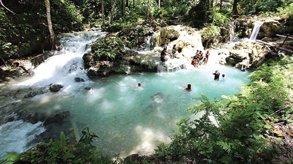 destinasi liburan di banggai, destinasi wisata di banggai, objek wisata di banggai, tempat rekreasi di banggai, tempat wisata di banggai, wisata di banggai, top 13+ tempat wisata di banggai terbaik & terhits yang wajib dikunjungi