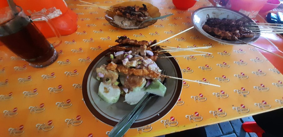 makan sate ayam di semarang, sate ayam di semarang, sate ayam enak di semarang, tempat makan sate ayam di semarang, warung sate ayam di semarang, top 13+ warung sate ayam enak di semarang paling terkenal & legend