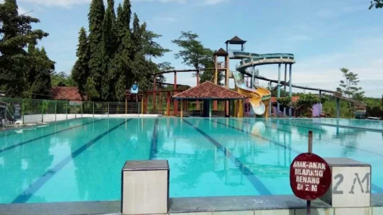 kolam renang di batang, tempat rekreasi di batang, tempat wisata di batang, wahana rekreasi di batang, waterboom di batang, waterpark di batang, wisata air di batang, top 14+ kolam renang di batang terbaik & terbesar, waterpark favorit!