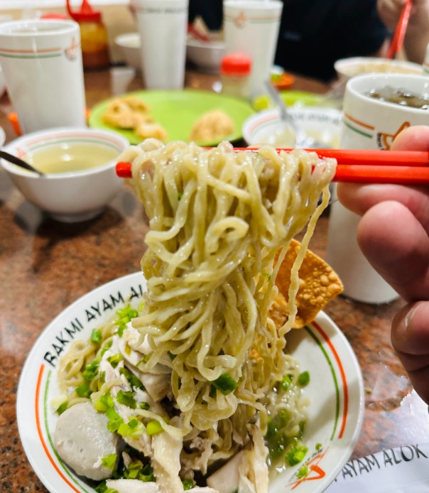 Top 14+ Tempat Makan Bakmi di Greenville yang Terkenal Enak & Legendaris!