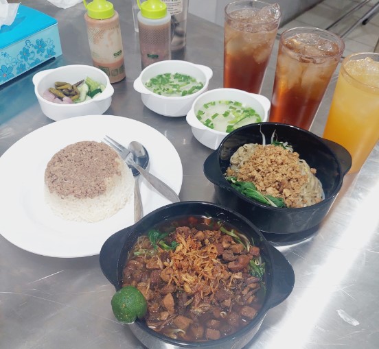 resto di pejagalan, restoran di pejagalan, rumah makan di pejagalan, tempat makan di pejagalan, tempat makan di pejagalan penjaringan, tempat makan enak di pejagalan, top 14+ tempat makan di pejagalan penjaringan paling enak & legend!