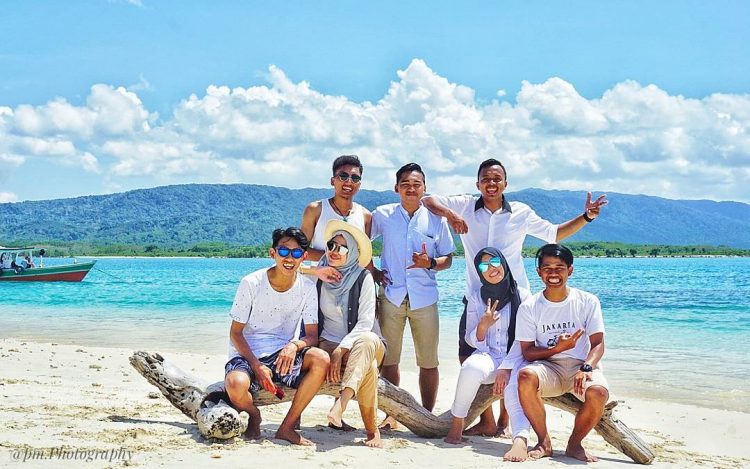 aktivitas seru di wisata ujung kulon, alamat wisata ujung kulon, harga tiket wisata ujung kulon, lokasi wisata ujung kulon, pantai di wisata ujung kulon, taman nasional banten, taman nasional ujung kulon, wisata taman nasional ujung kulon, wisata ujung kulon, wisata ujung kulon banten, top 14+ tempat wisata di ujung kulon terbaik, pesona taman nasional banten!