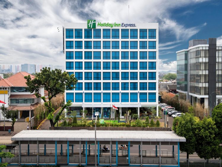 hotel bagus di jakarta, hotel di jakarta, hotel mewah di jakarta, hotel terbaik di jakarta, top 15+ hotel bagus di jakarta murah, tempat staycation favorit wisatawan!