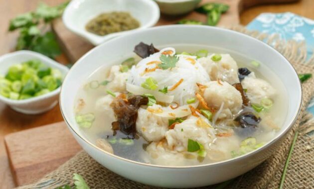 Top 15+ Rekomendasi Makanan Khas di Daerah Palembang Yang Gurih dan Lezat Ini Patut Kamu Coba