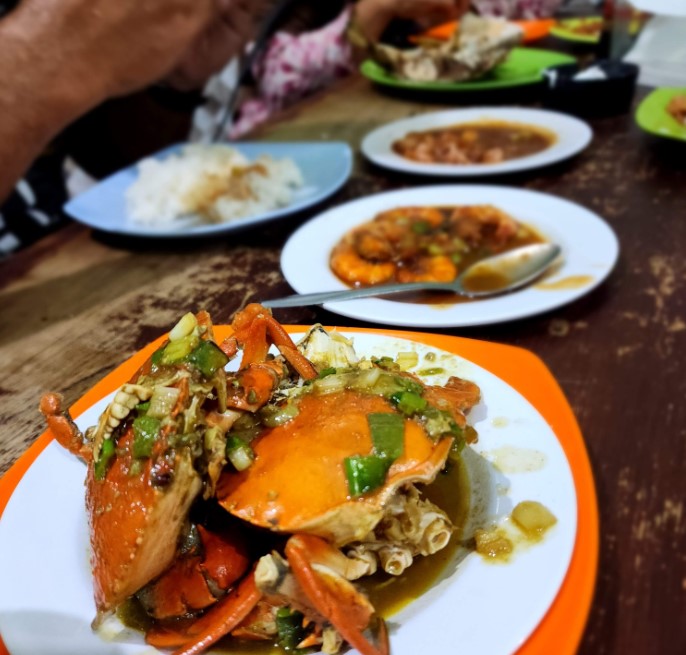 resto seafood di malang, restoran seafood di malang, rumah makan seafood di malang, tempat makan seafood di malang, top 15+ restoran seafood di malang legendaris & enak, tempat makan populer!
