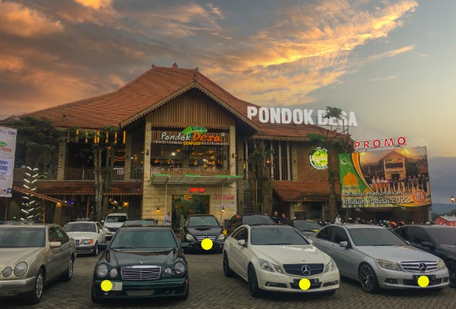 resto seafood di malang, restoran seafood di malang, rumah makan seafood di malang, tempat makan seafood di malang, top 15+ restoran seafood di malang legendaris & enak, tempat makan populer!