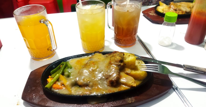 resto steak di bandung, restoran steak di bandung, steak di bandung, steak enak di bandung, steak house di bandung, tempat makan steak di bandung, top 15+ tempat makan steak di bandung paling enak & premium!