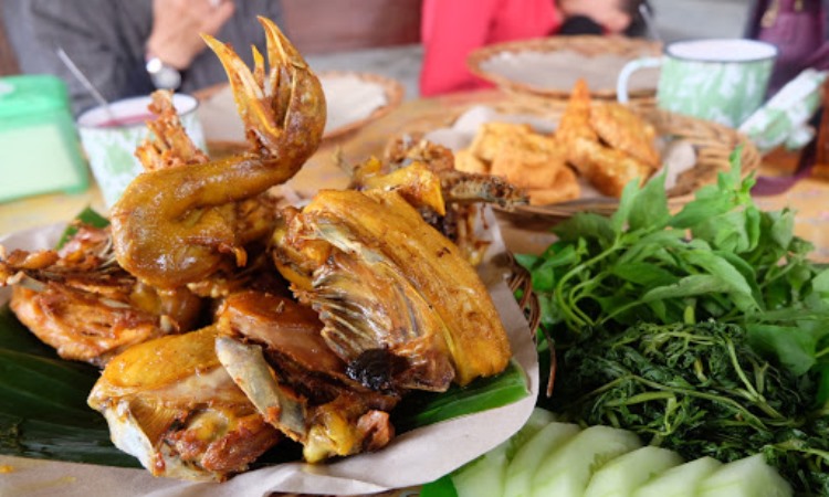 top 15+ wisata kuliner di bantul yang murah & enak