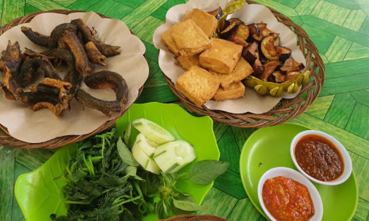 top 15+ wisata kuliner di bantul yang murah & enak